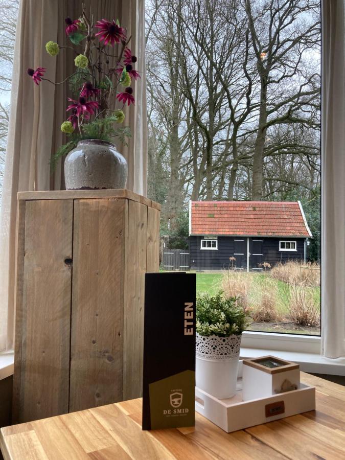 Bed & Breakfast De Oale School Lattrop Esterno foto